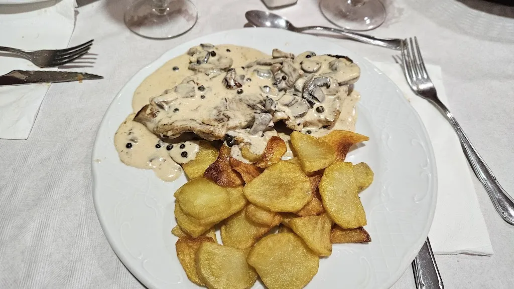 Restaurante El Curioso_Quesada_slider_image_3