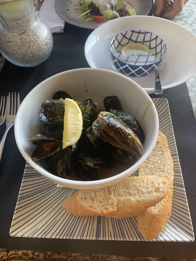 kevin atkinson_Da Silva's Restaurant Quesada_Quesada_review