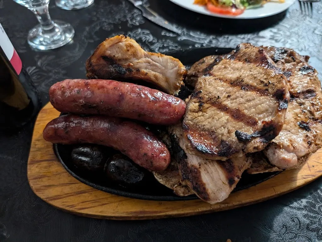 Menu_Patagonia Grill House_Quesada_image_6