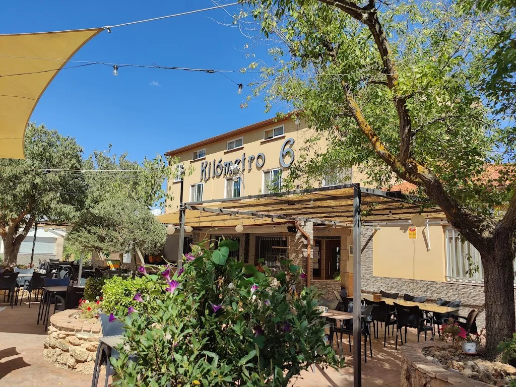 Nikki Parker_Restaurante Kilómetro 6_Pozo Alcón_Bewertung