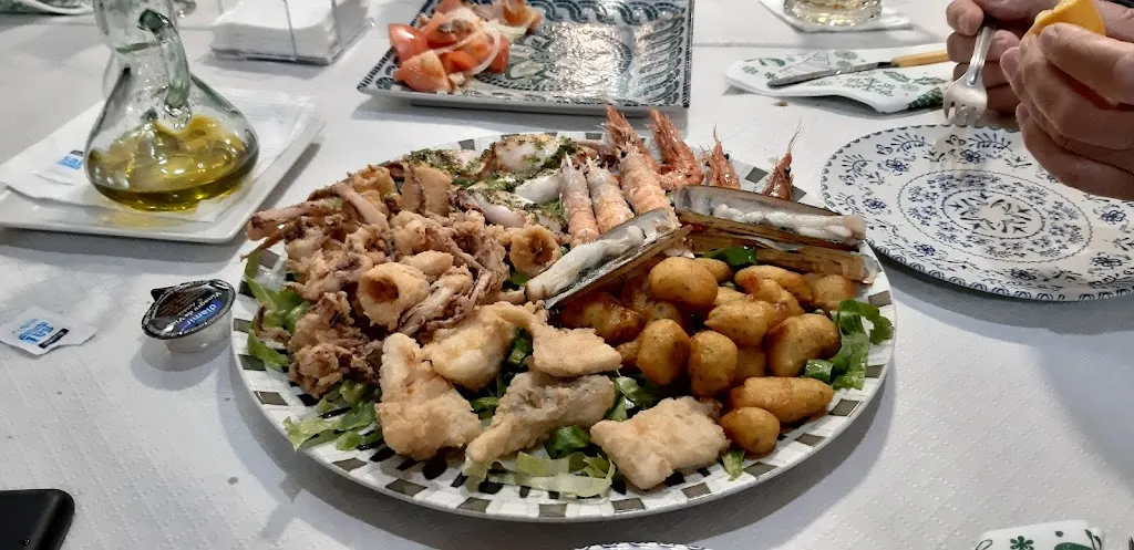 Menu_Pizzería Bar Centro_Pozo Alcón_immagine_5