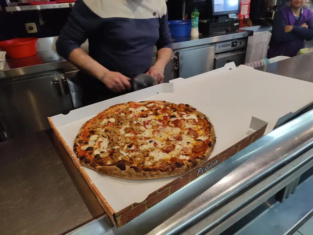 Menu_Pizzeria La dolce vita_Pozo Alcón_image_4