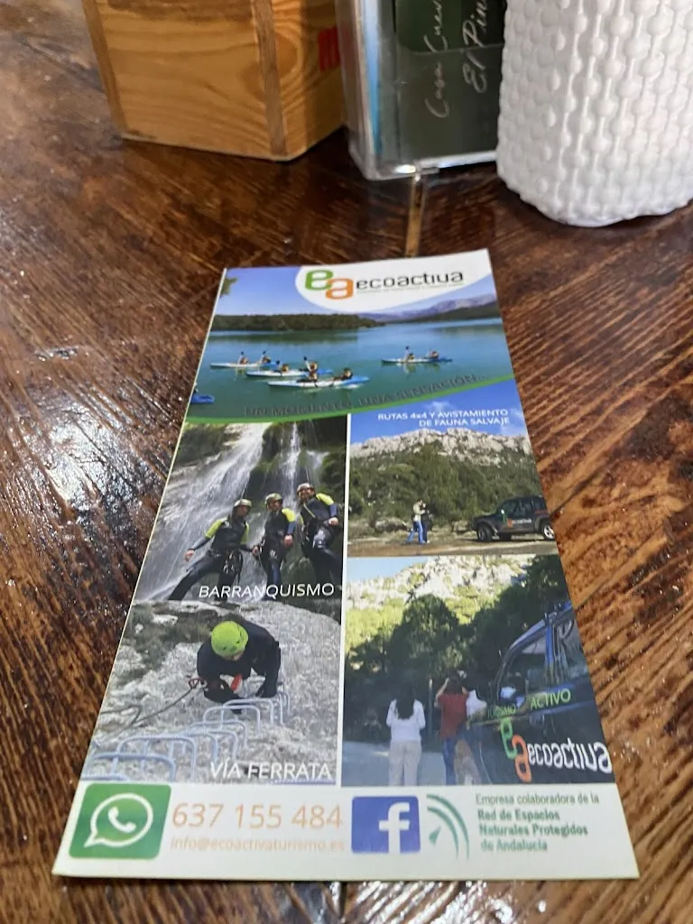 Art by Debra Farrell_Bar Restaurante La Bolera_Pozo Alcón_review