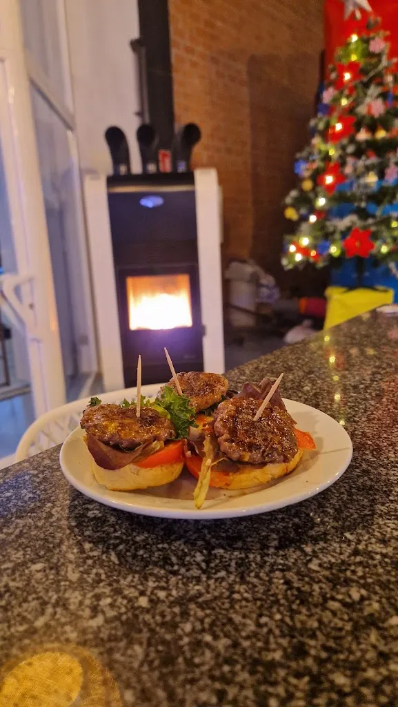 Menu_A TU BOLA_Pozo Alcón_image_2