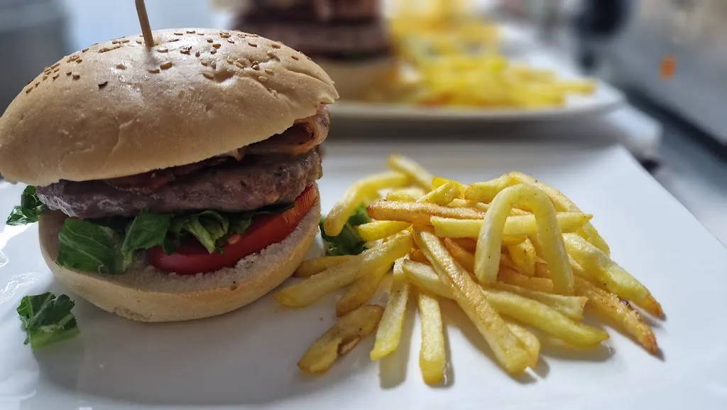 Menu_A TU BOLA_Pozo Alcón_image_4