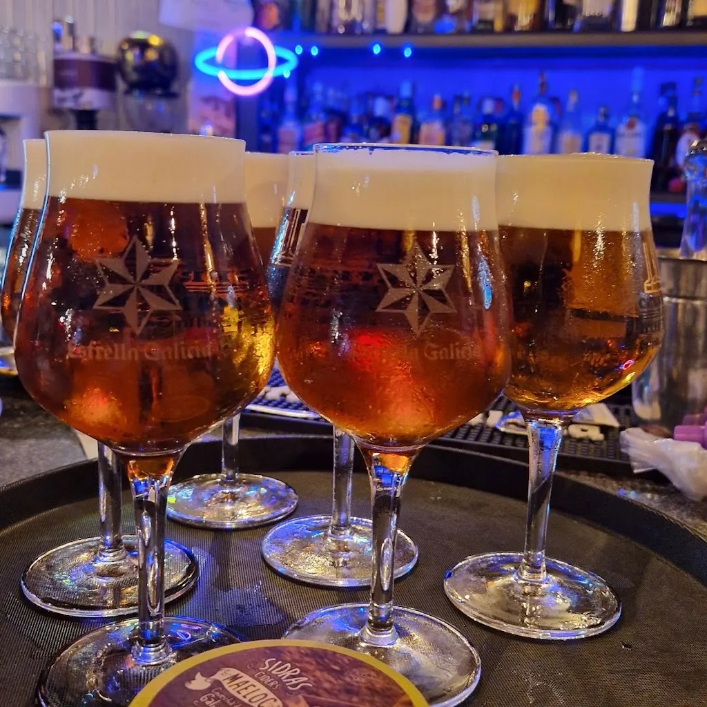 A TU BOLA_Pozo Alcón_slider_image_3