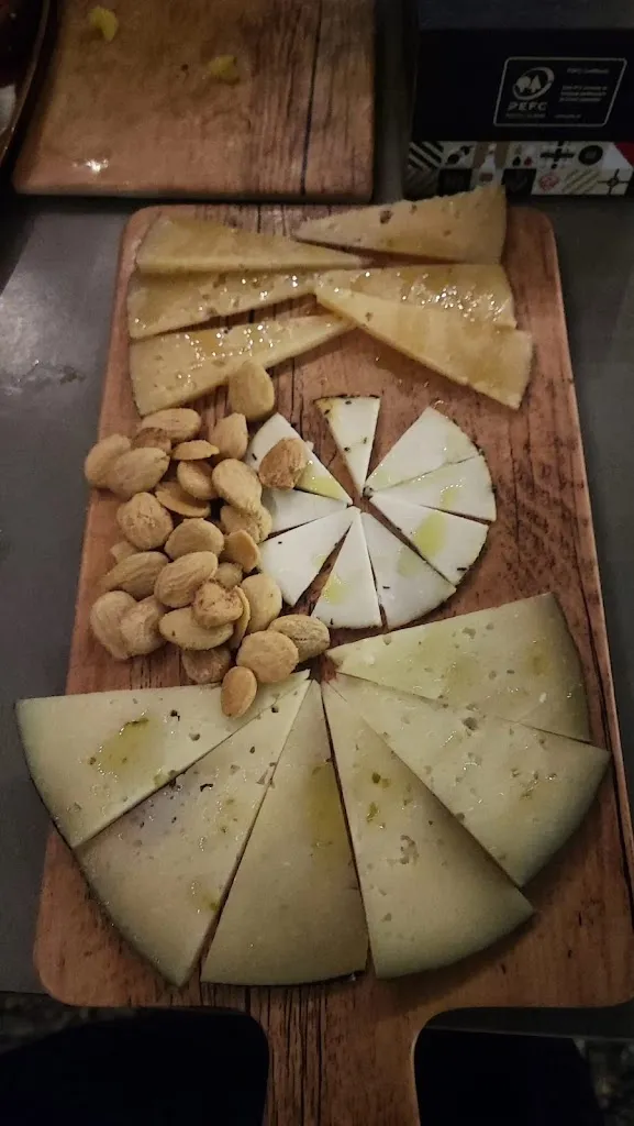 Sebas Girard_Chiringuito Guazalamanco_Pozo Alcón_review