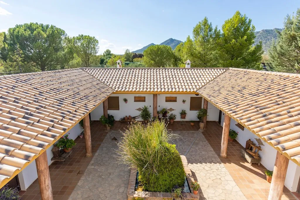 Alojamientos rurales, Hacienda Sierra del Pozo.N1 en Grandes Grupos, familias y empresas ._Pozo Alcón_slider_image_1