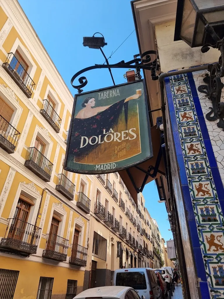 Phil Sandham_La Dolores_Dolores_review