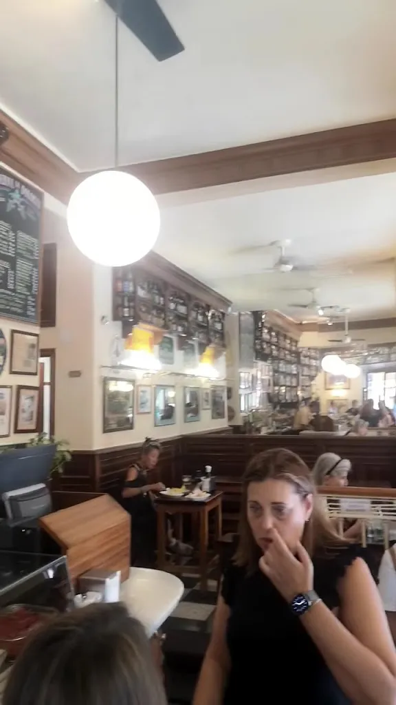 La Dolores_Dolores_slider_image_2