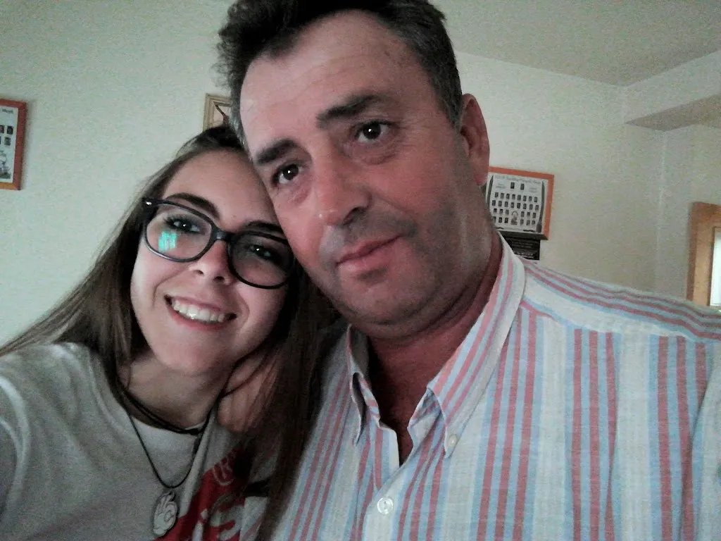 Juan Armijo_Terraza-Bar Juan José, Jenifer Y Ruben_Santisteban del Puerto_review