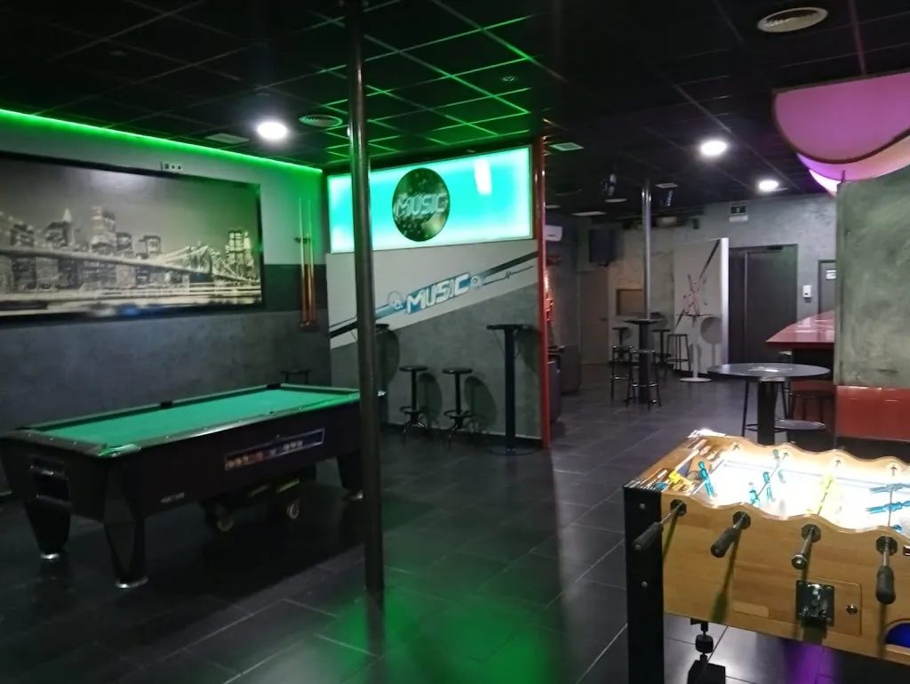 PUB MUSIC  restaurant in Santisteban del Puerto