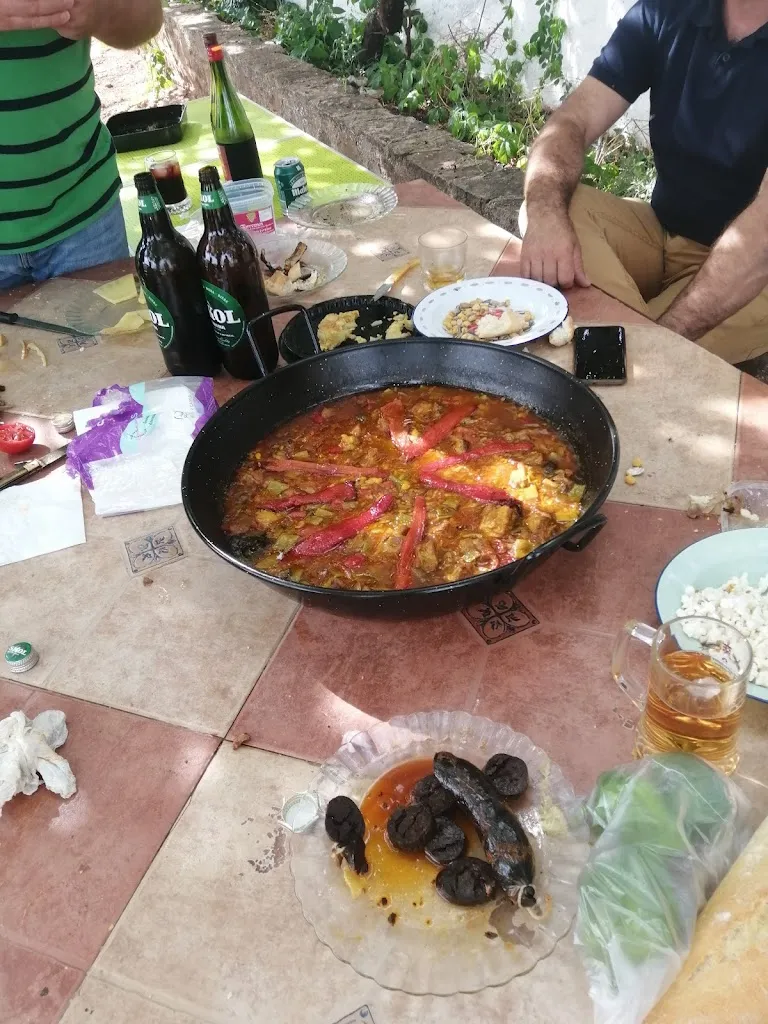 Francisco Sagra_Café-Bar La esquina de Sancho_Santisteban del Puerto_review