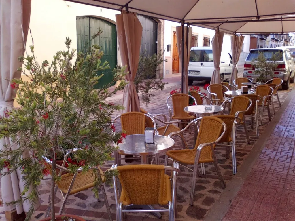 Cafetería "Guzmán" restaurant in Santisteban del Puerto