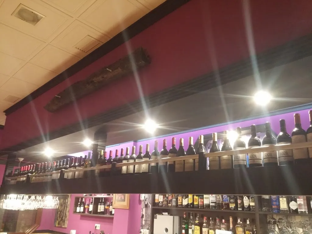 Nada restaurant in Torre del Campo