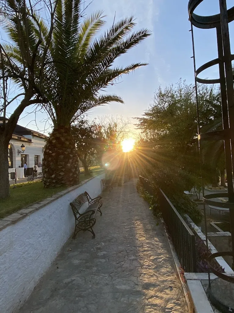 e_jp_EntreHiedra_Torre del Campo_review