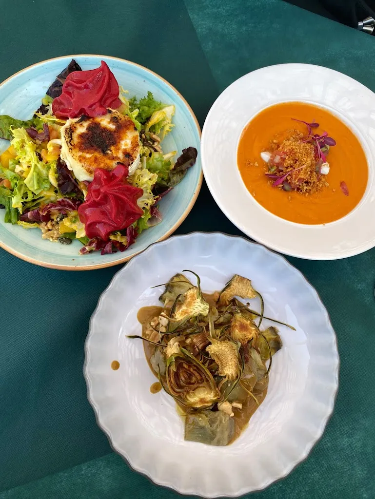 Martina Mattar_Restaurante la Recta Aguasblanquillas_Torreperogil_review