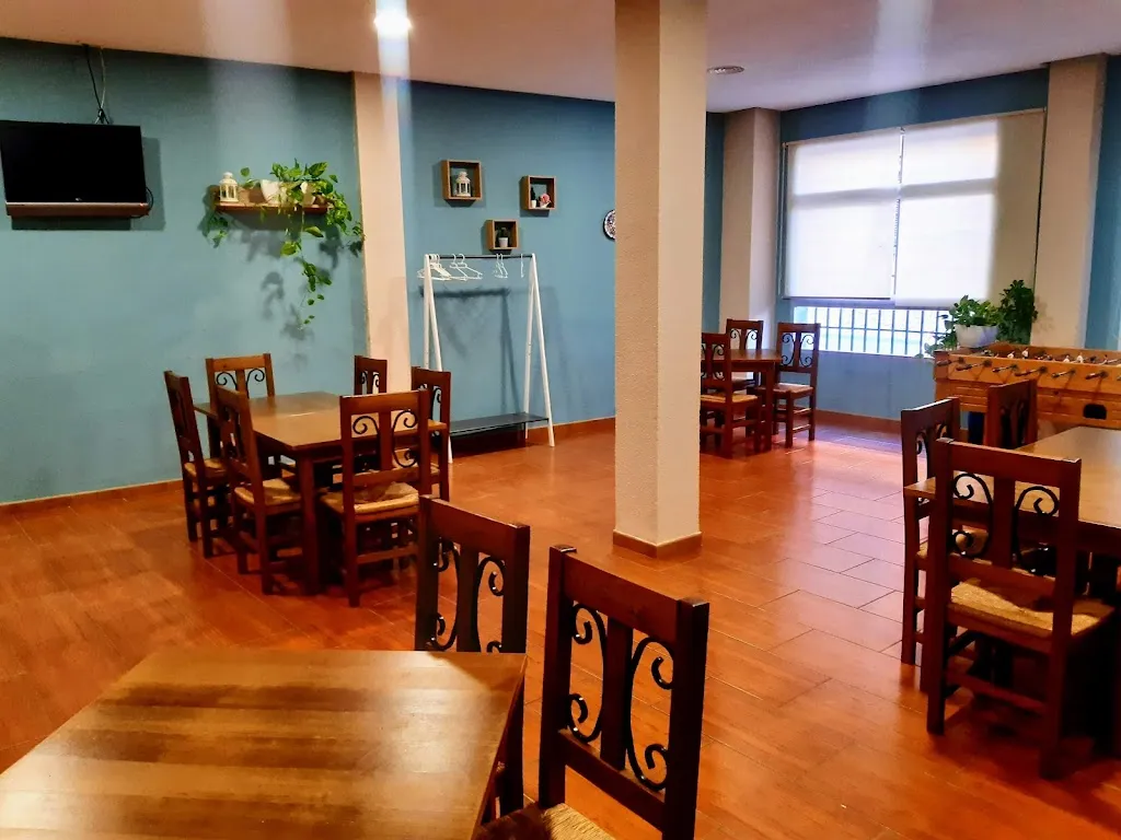 LA ESPUELA restaurant in Torreperogil