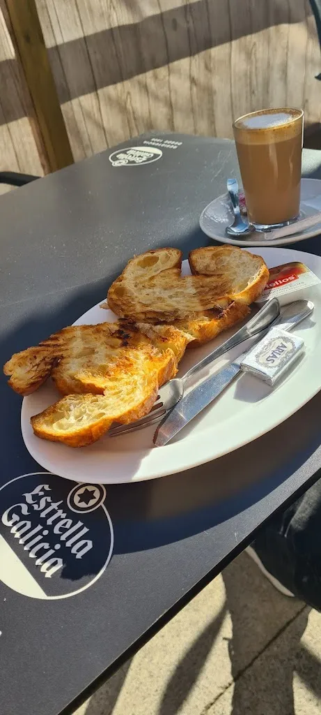 Lourdes Nieto_De To La Vida_Dolores_review