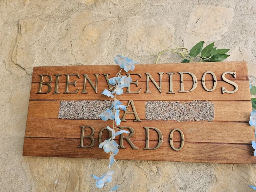 Global Connections_Bar Blue Dream Tierra y Mar_Torreperogil_review