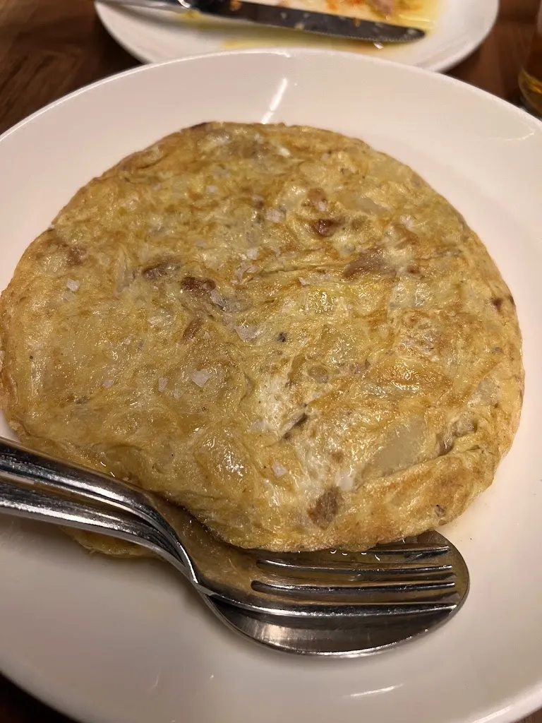 Romina Kaboorani_No me llames Dolores_Dolores_review