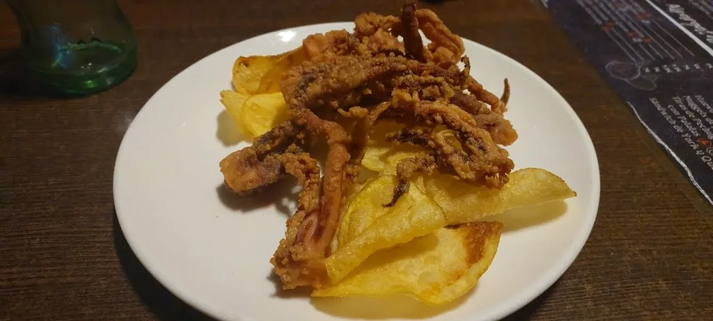 Rafael Alagarda_Bar Las Delicias_Villacarrillo_review