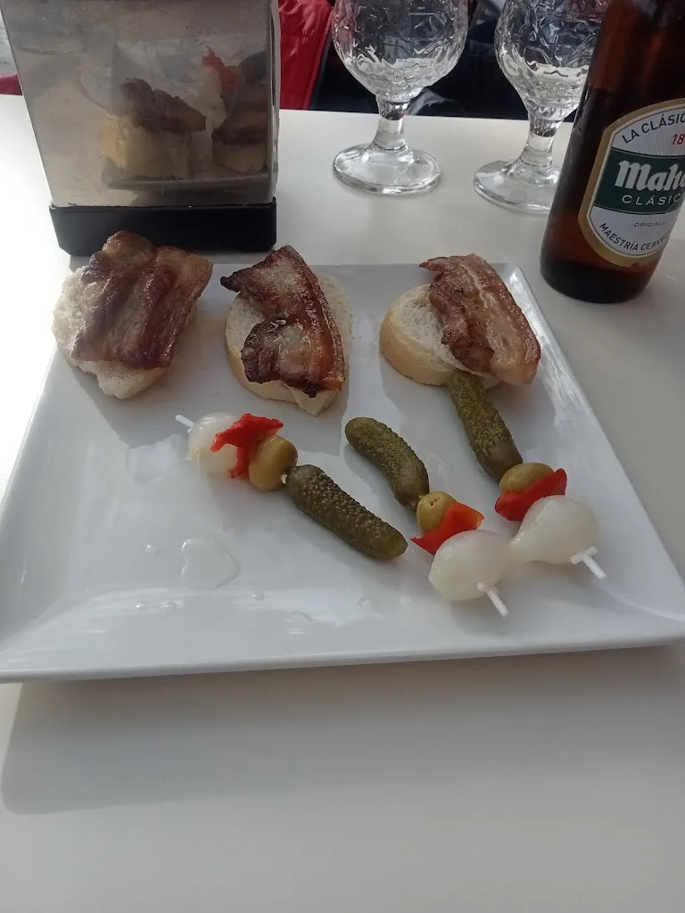 Cintia López_Bar El Paseo - Lo de Jero_Villacarrillo_review