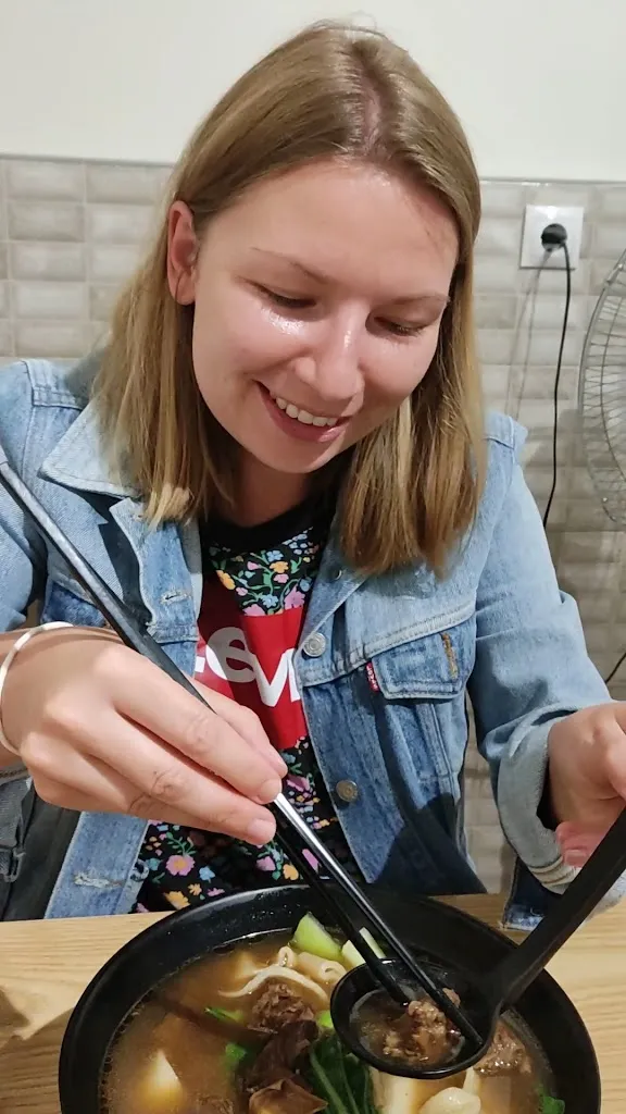 Helaotai (Madrid)_Dolores_slider_image_2