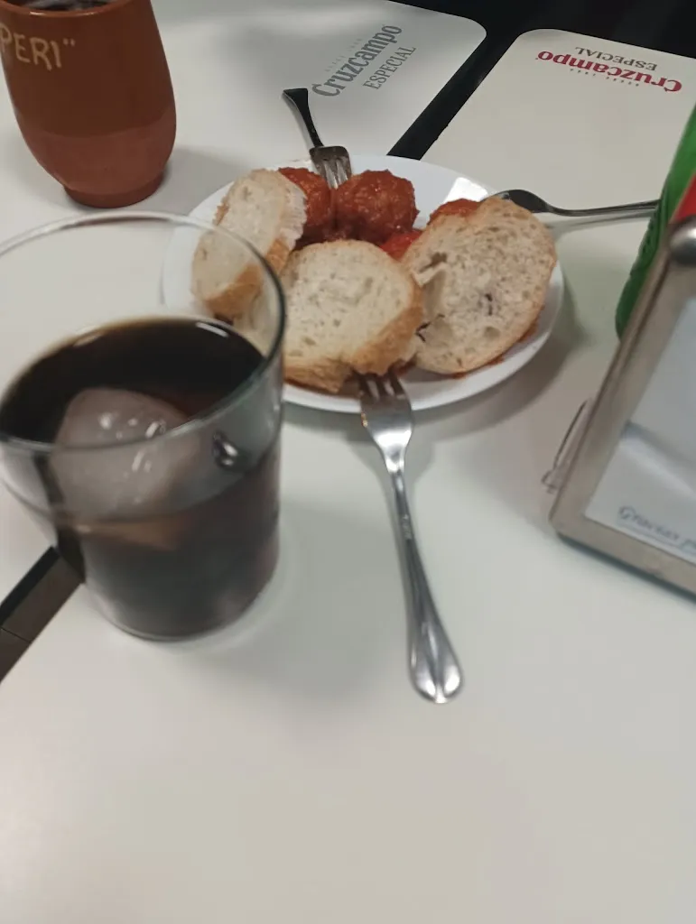 Javier Martos Gómez_Restaurante Bar el Peri_Torredonjimeno_review