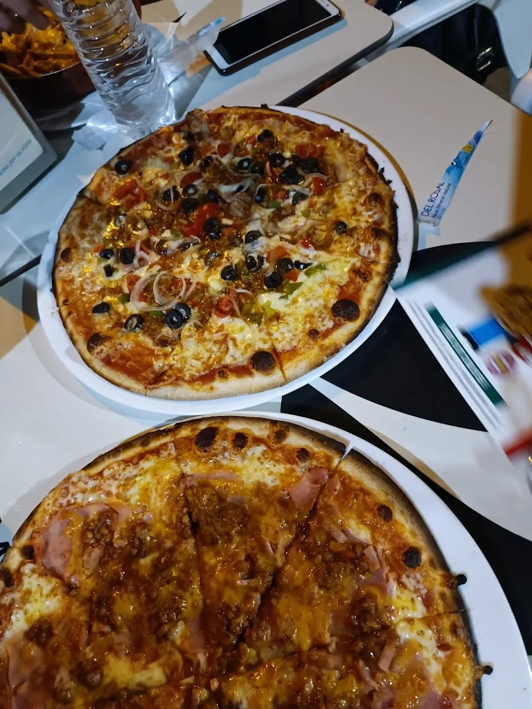 Elisaveta Nikolova_Pizza Bar La Trinacria_Torredonjimeno_review