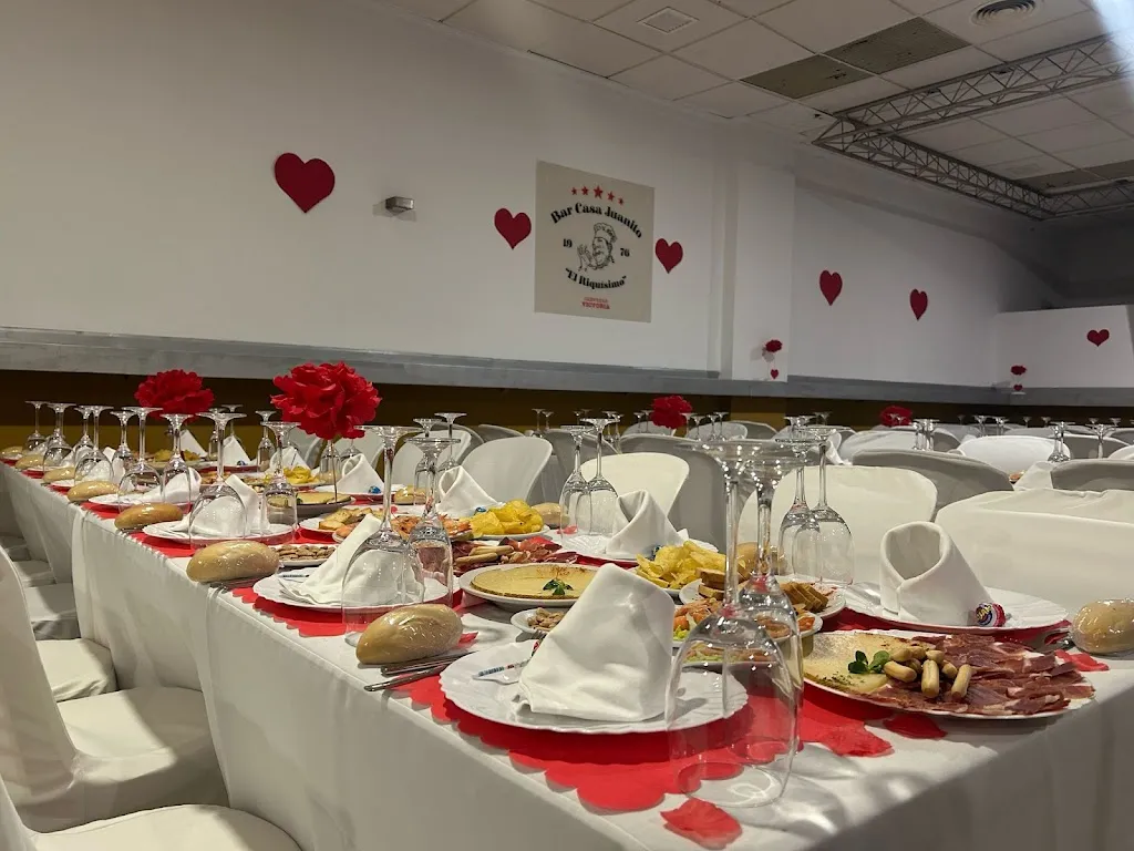 Bar casa Juanito restaurant in Villardompardo