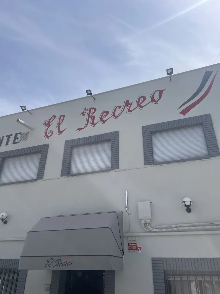 Restaurante El Recreo_Villatorres_slider_image_1