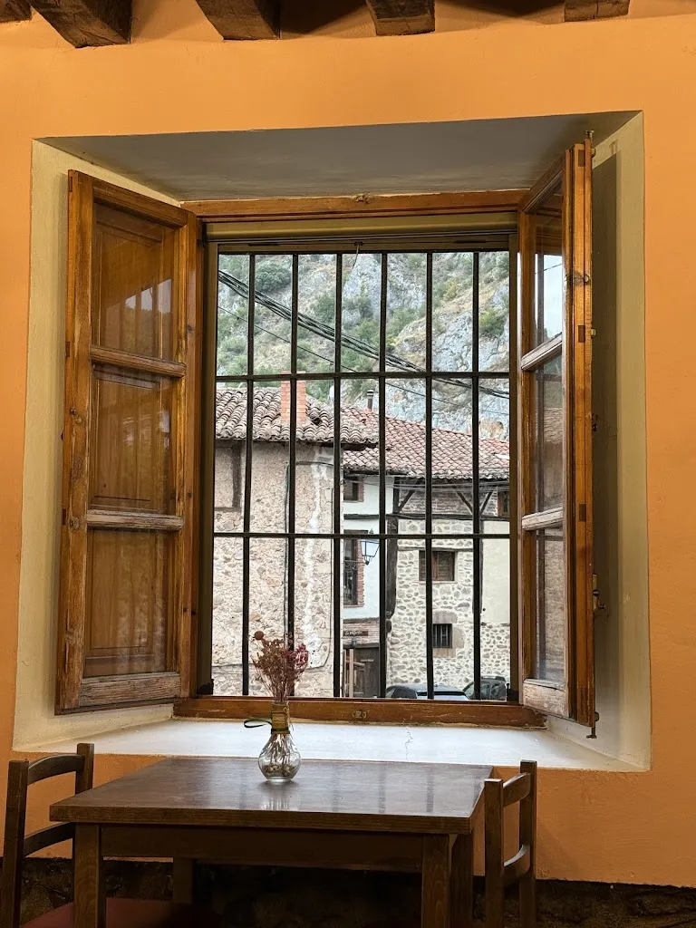 EJ S_Los Cucharones Bar&Restaurante_Ajamil de Cameros_review