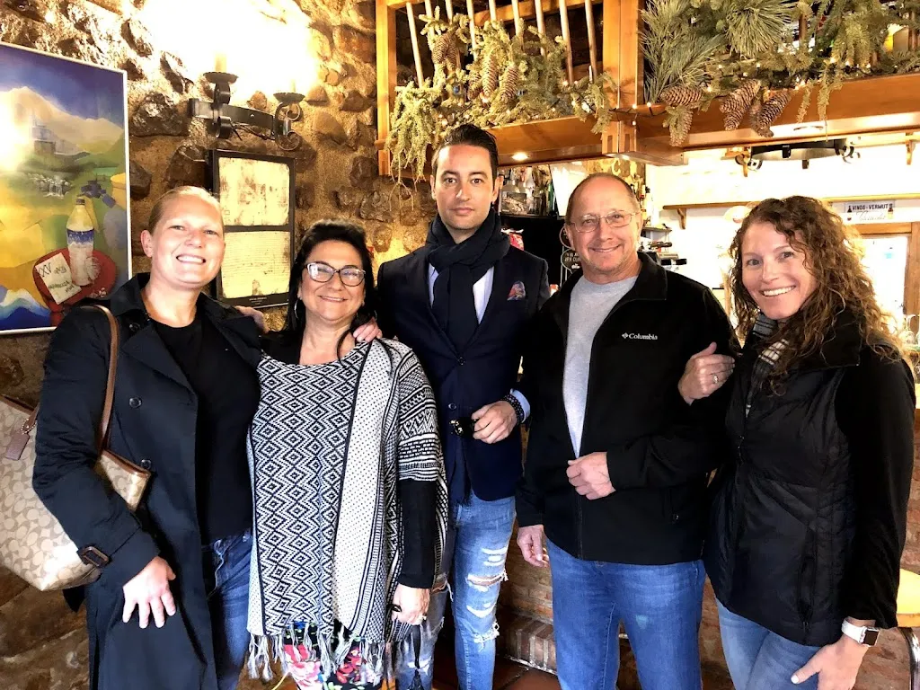 Jason Mavroudis_Los Cucharones Bar&Restaurante_Ajamil de Cameros_review