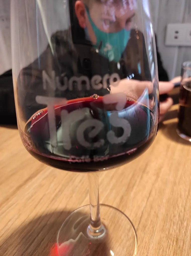 Menu_Bar Tre3_Albelda de Iregua_image_1