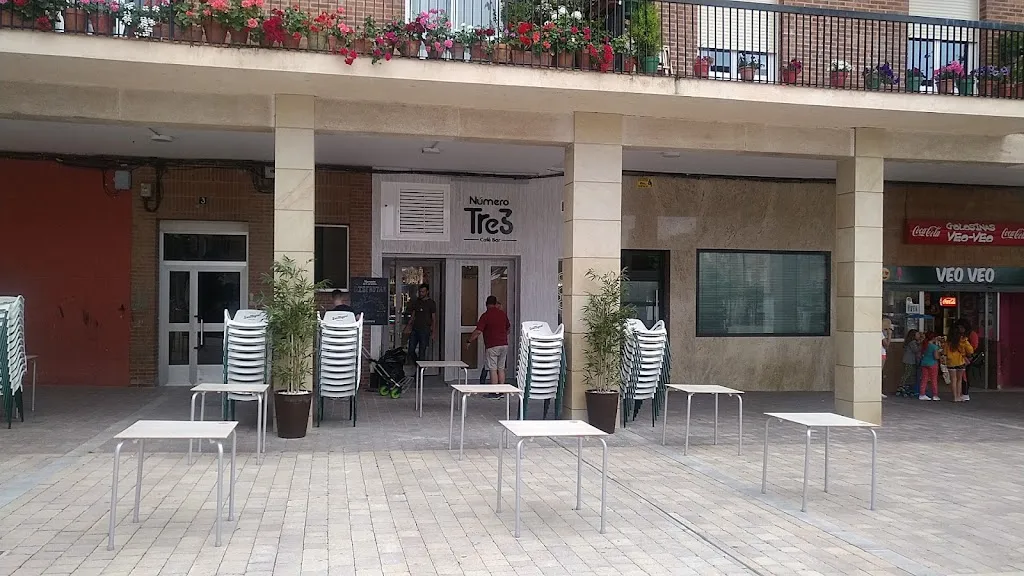 Bar Tre3_Albelda de Iregua_slider_image_1