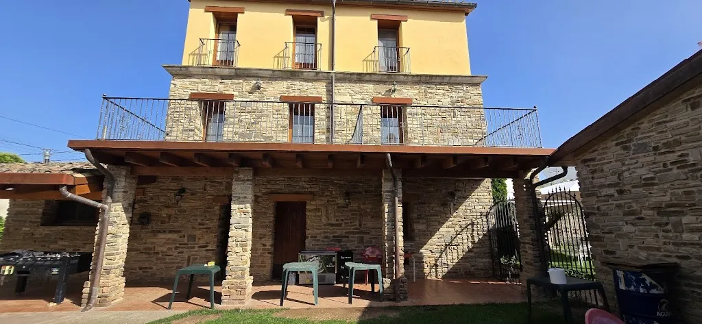 Entorno | Casa rural Antigua Bodega_Alcanadre_slider_image_3