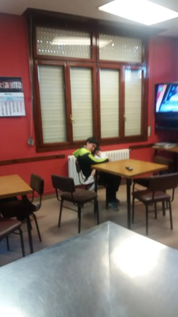 Hogar Del Pensionista_Alcanadre_slider_image_2