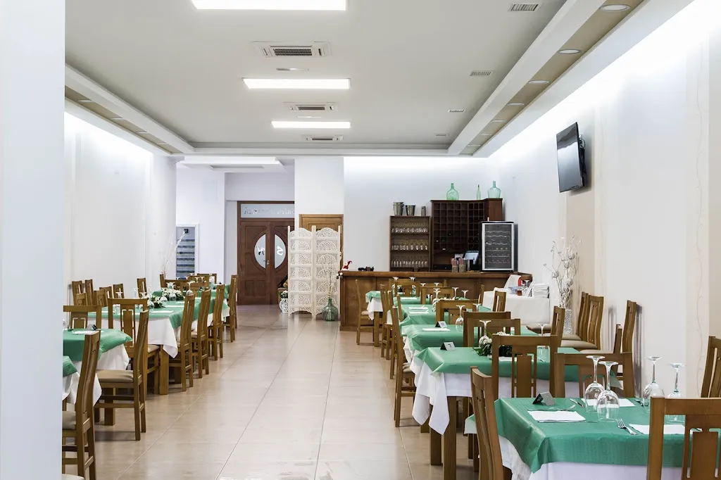 Bar La Bolera restaurant in Villanueva del Arzobispo