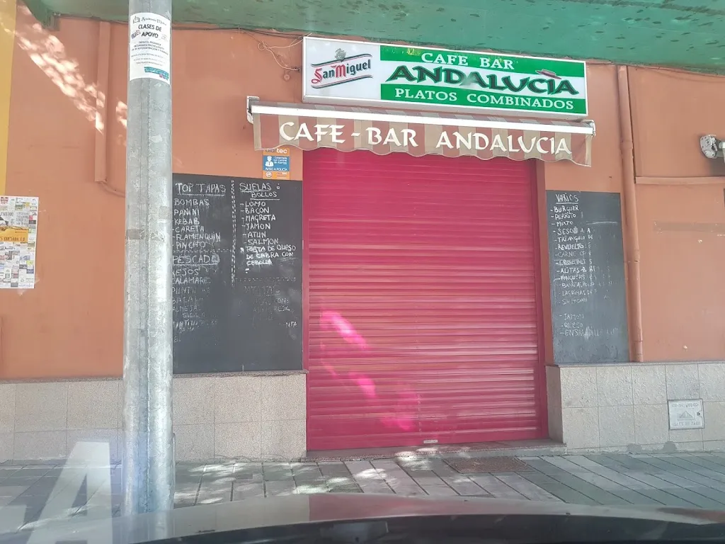 CAFÉ-BAR ANDALUCÍA. restaurant in Villanueva del Arzobispo
