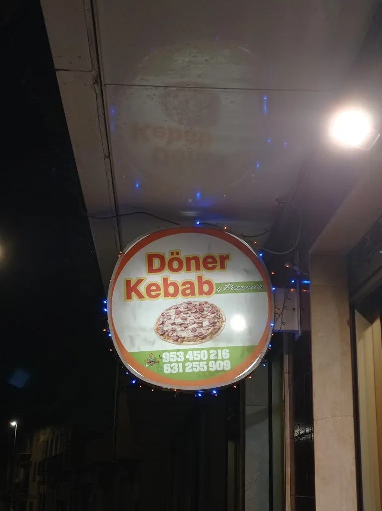 Owen Miles_Data Doner Kebab_Villanueva del Arzobispo_review