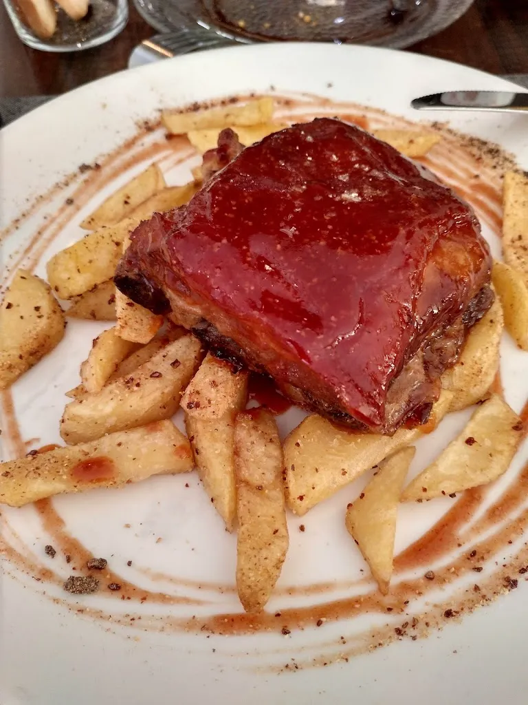 Qiaoyu Ma_Restaurante Venecia Street_Úbeda_review