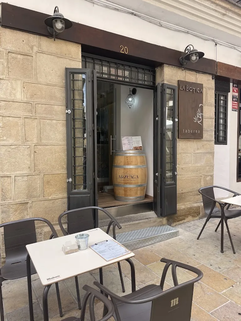 Taberna La Botica restaurant in Úbeda