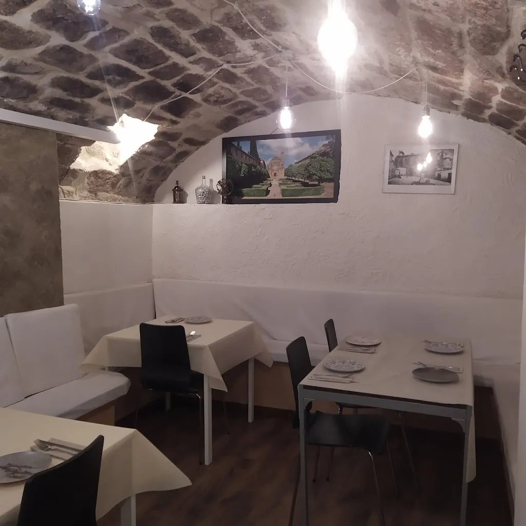 Taberna La Botica_Úbeda_slider_image_3