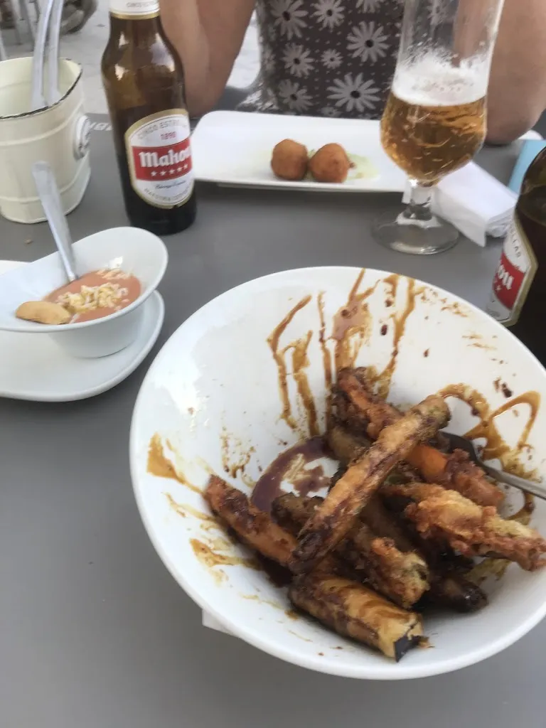 Zsuzsa Mészáros_Bar Mama Juana Úbeda_Úbeda_review