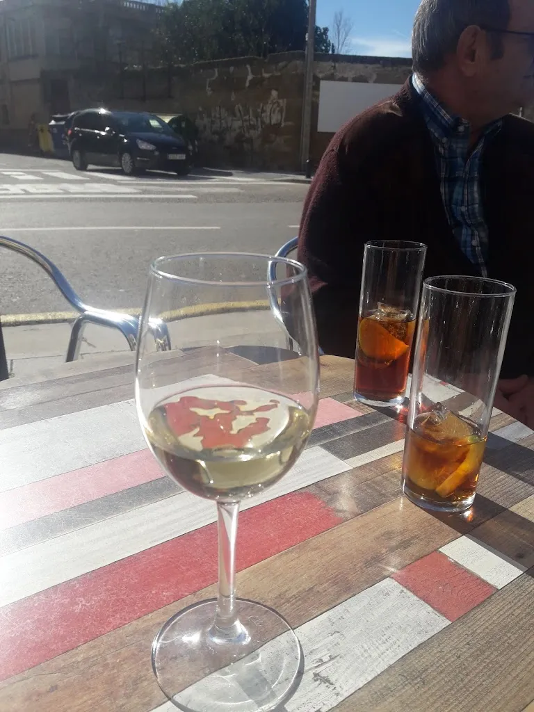 Menu_Bar Poli_Anguciana_image_4