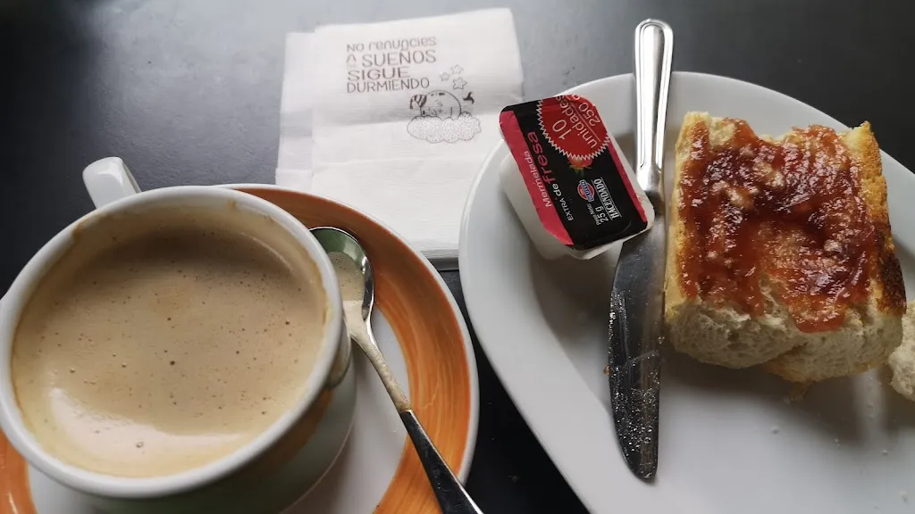 Bar Poli_Anguciana_slider_image_1