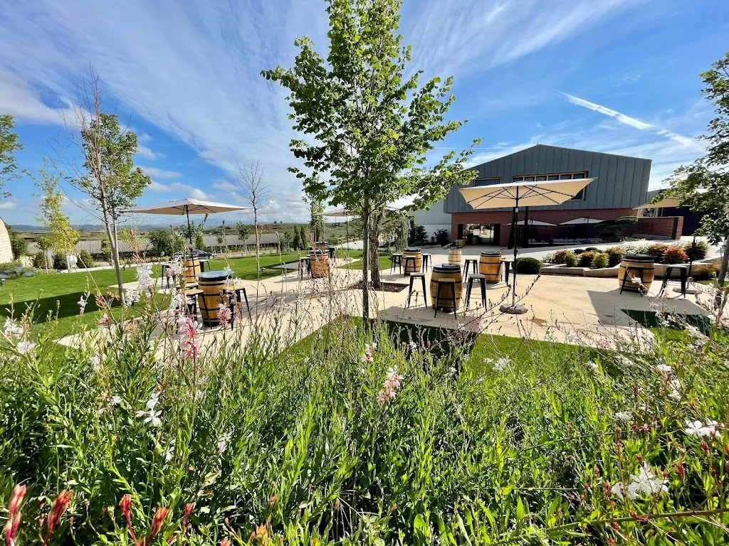 Bodegas Pedro Martinez Alesanco SL_Alesanco_slider_image_1