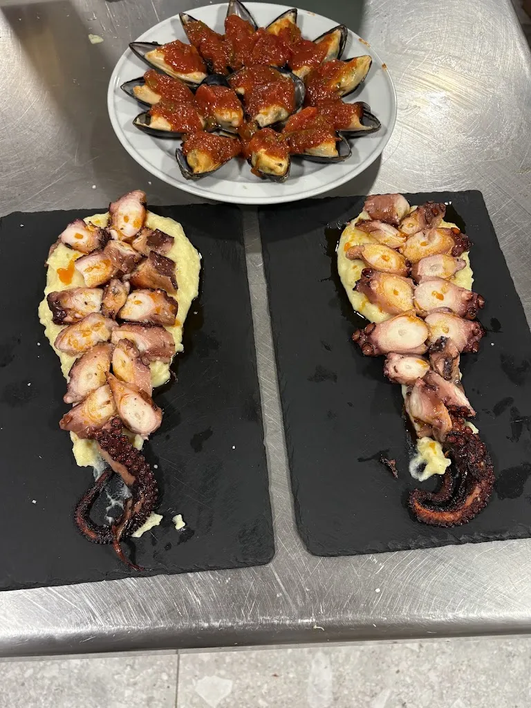 Gastrobar El Askari_Arenzana de Arriba_slider_image_3