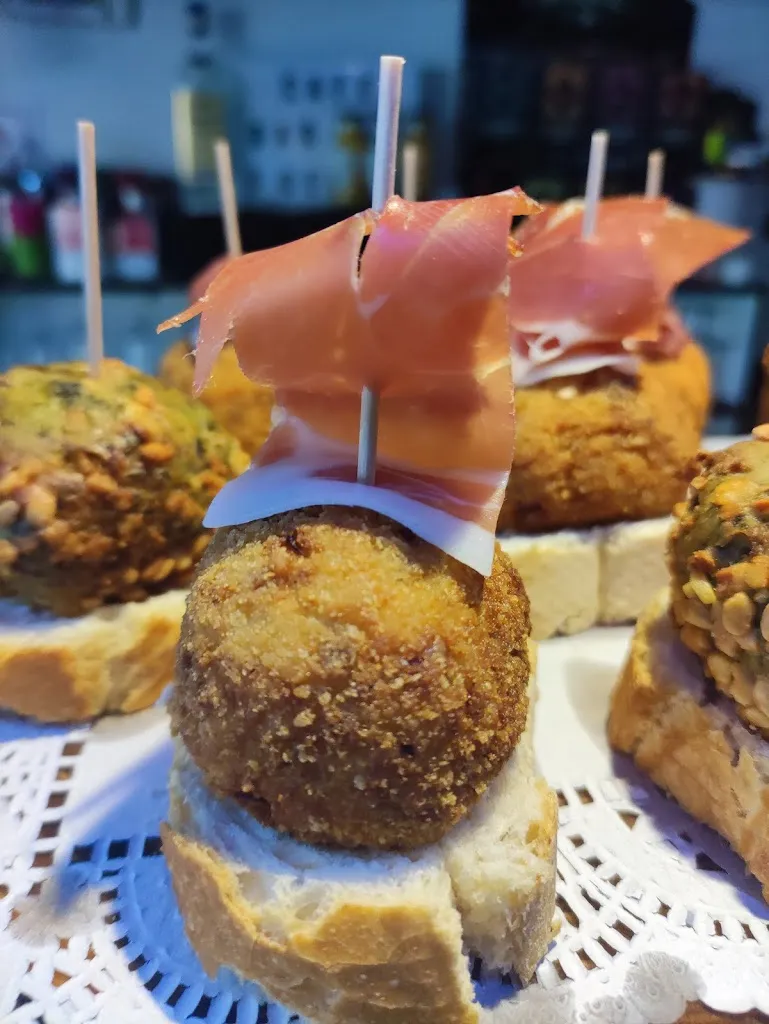 Menu_Cafe La Fuente Bar_Arenzana de Abajo_image_1